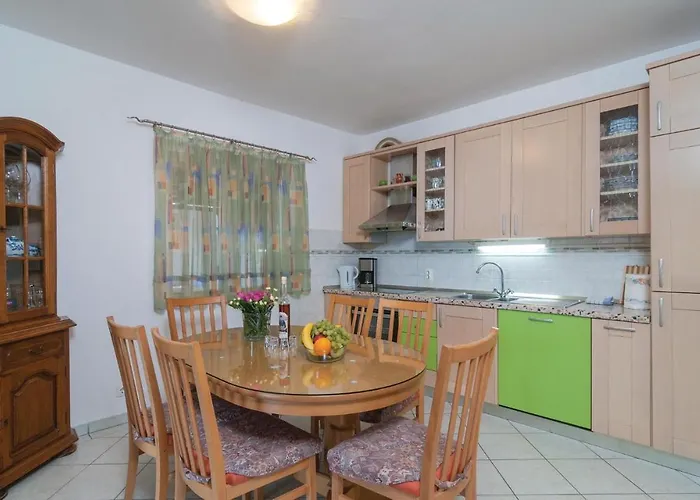Appartement Spira Puovica